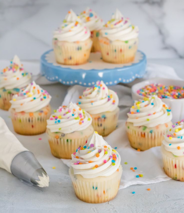 Birthday Funfetti DIY 12 Cupcake Kit